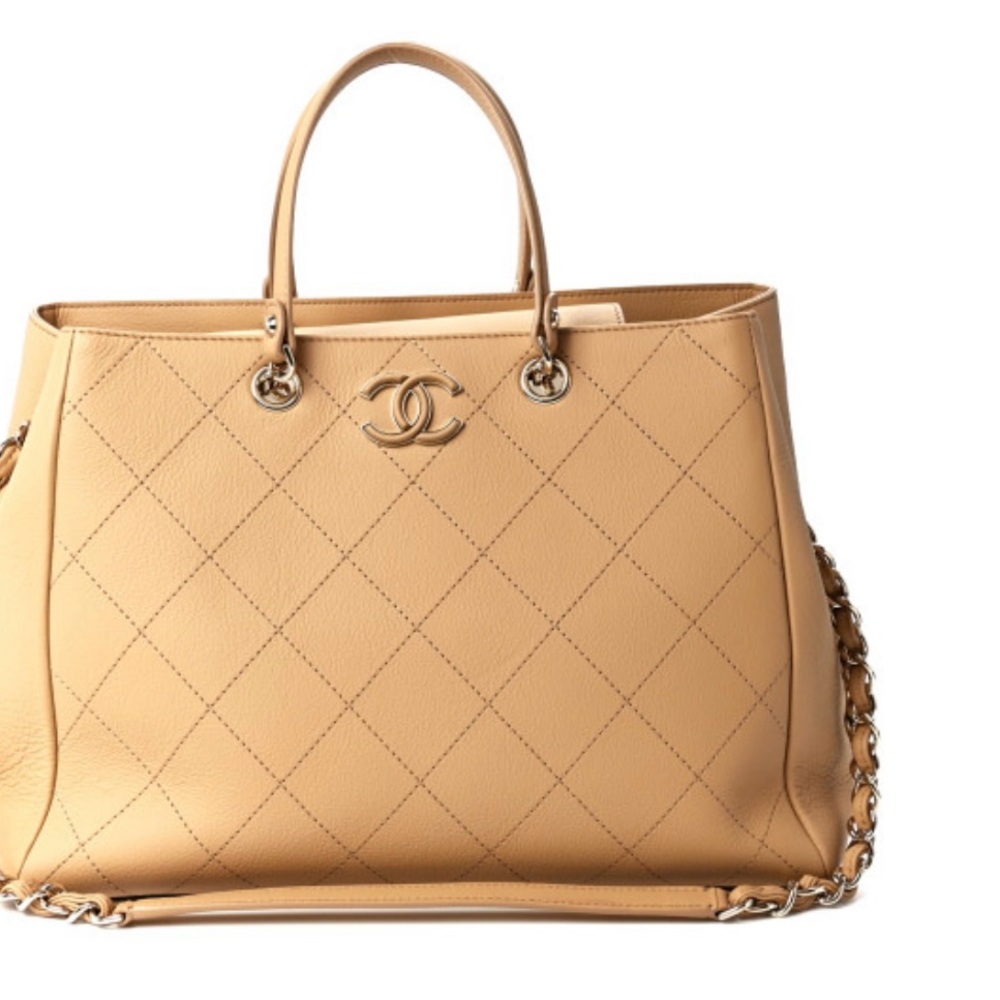 CHANEL Bullstich Medium Shopping Bag, Beige, EXCELLENT condition! $5,500 OBO